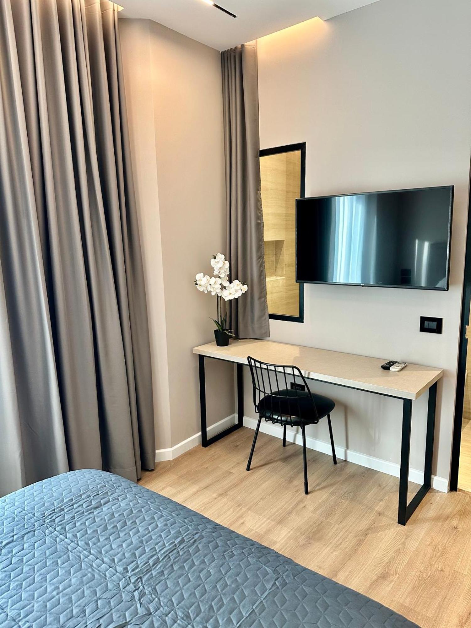 Venis Hotel Tirana Exteriér fotografie